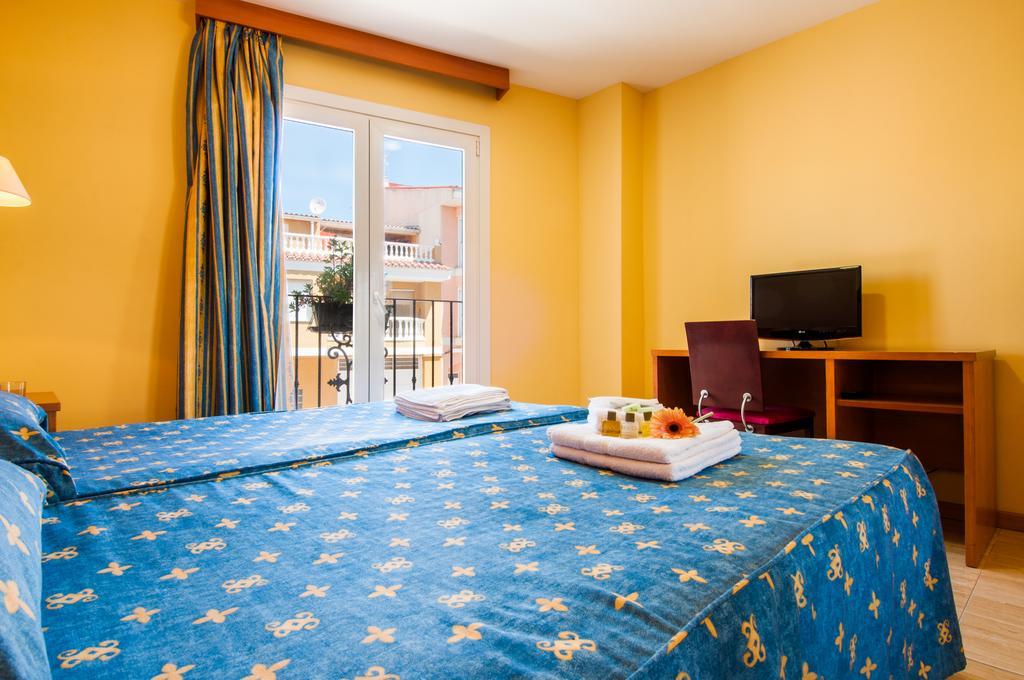 Hotel La Cava Cabanes  Exteriér fotografie